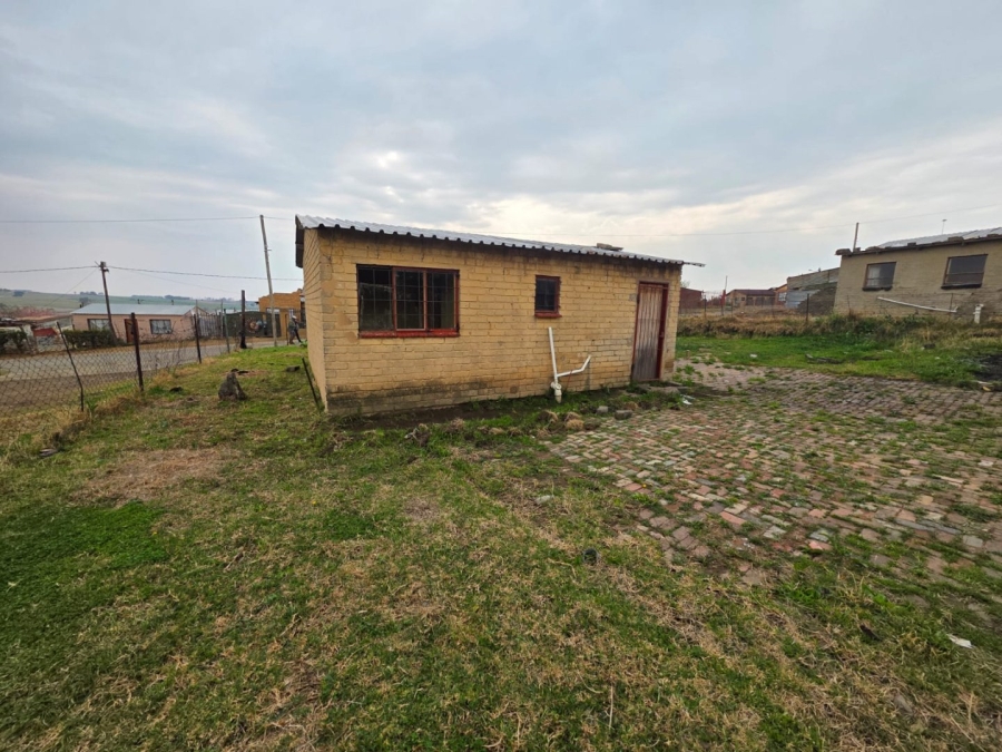 1 Bedroom Property for Sale in Bohlokong Free State